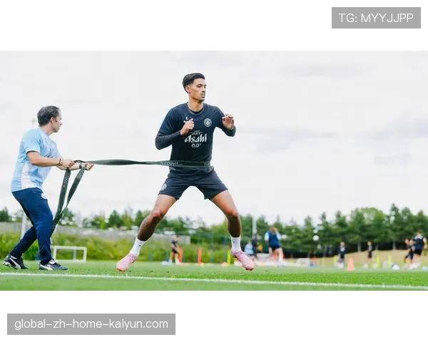 曼城中场罗德里控制力恢复 关键节点伤病缓解助推争冠势头